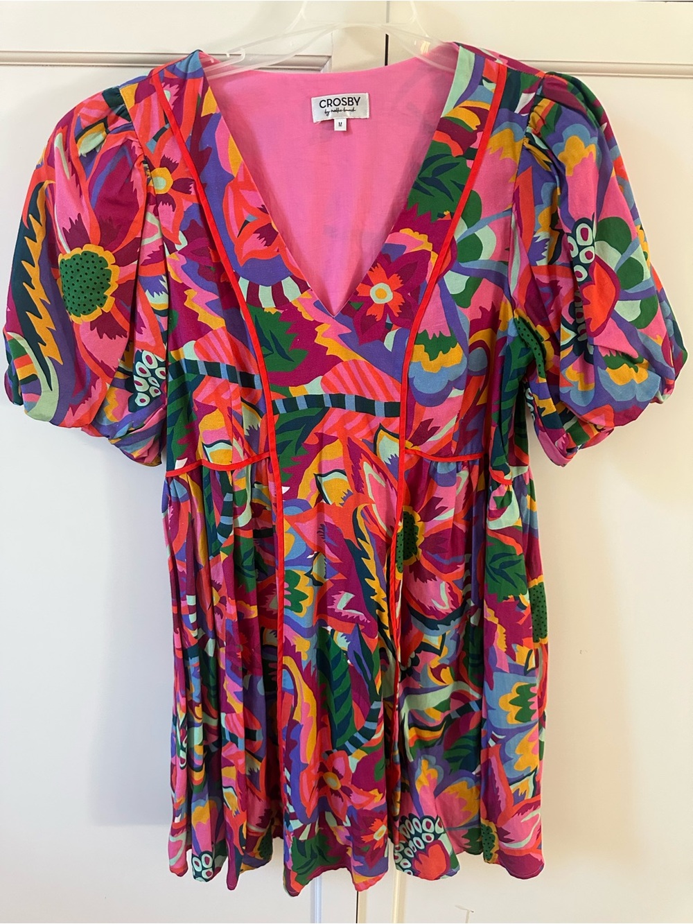CROSBY by Mollie Burch Pink Multicolor Floral V-Neck Puff Sleeve Tunic